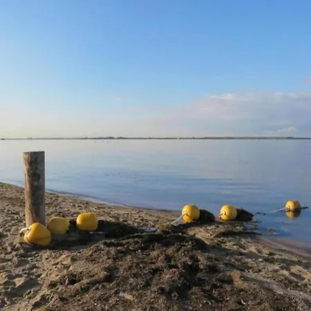In Zuytland With Private Fishing Jetty Дом отдыха *